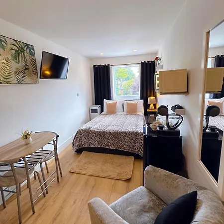 Chanel Ensuite Double Room Londres Exterior foto